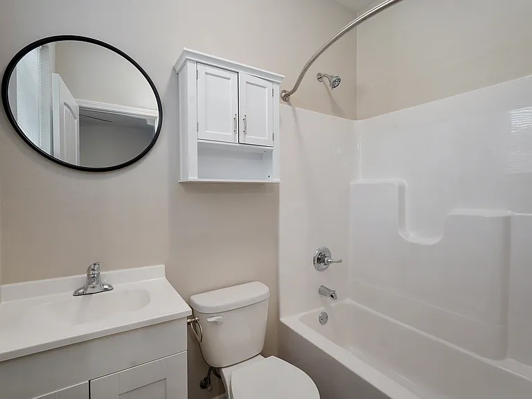 308 S Hampton Ave #B — Photo 20