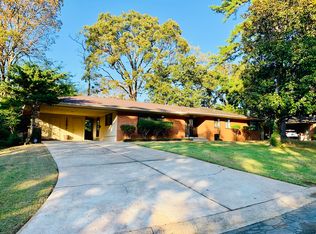 4 Riviera Cir, Little Rock, AR 72205