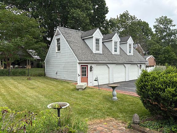 5th image of 614 Mount Vernon Ave