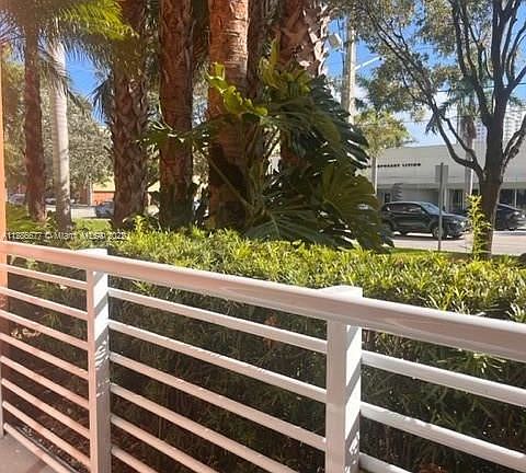 5th image of 2775 NE 187th St APT 115