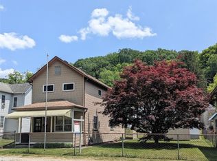1129 Wall Ave, Pitcairn, PA 15140