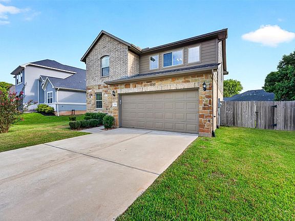 2nd image of 13238 Enchanted Way Dr
