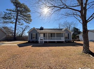 8429 Lanewood Cir, Leeds, AL 35094