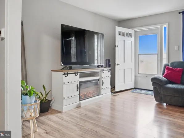 859 Cattell Rd, Wenonah, NJ 08090