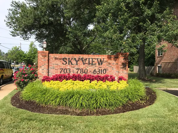 Skyview Apartments