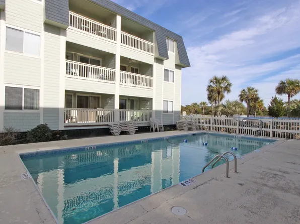 1400 Ocean Blvd, Isle Of Palms, SC 29451