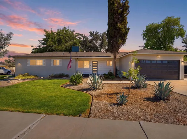 890 Laurel Lane, Lemoore, CA 93245