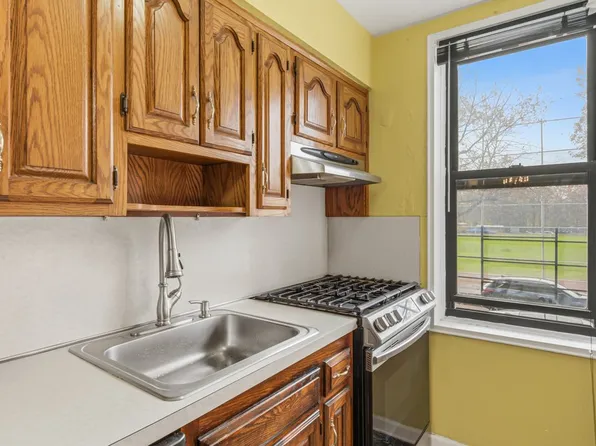 83-35 139th Street image 3 of 20