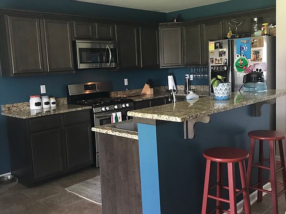 5th image of 286 Millstone Dr