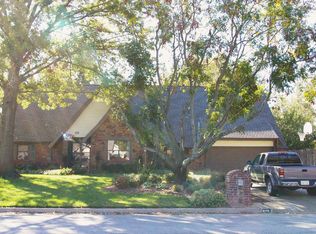 9776 S Lakewood Ave, Tulsa, OK 74137