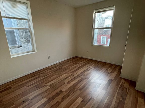 3rd image of 4840 N Camac St Floor 2