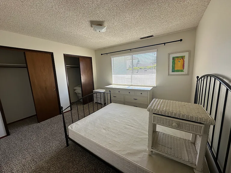 1506 Broadway #C — Photo 15