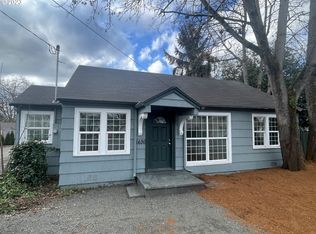 1670 River Rd, Eugene, OR 97404