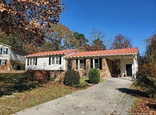 3314 Hedgemoor Cir, Spring Lake, NC 28390