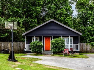 142 Varsity Dr, Huntsville, TX 77340