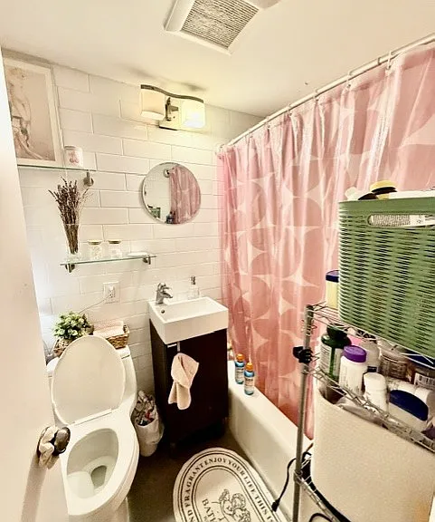 435 Hanover St #2C — Photo 17