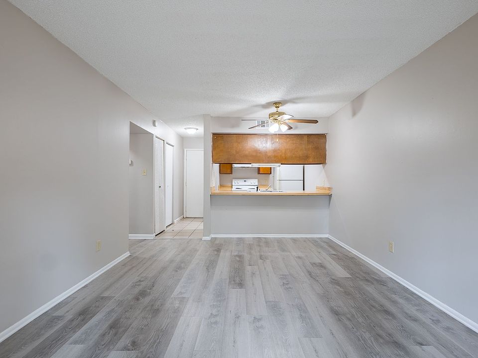 Baytree Manor Apartments 900 Blanton St Valdosta GA Zillow