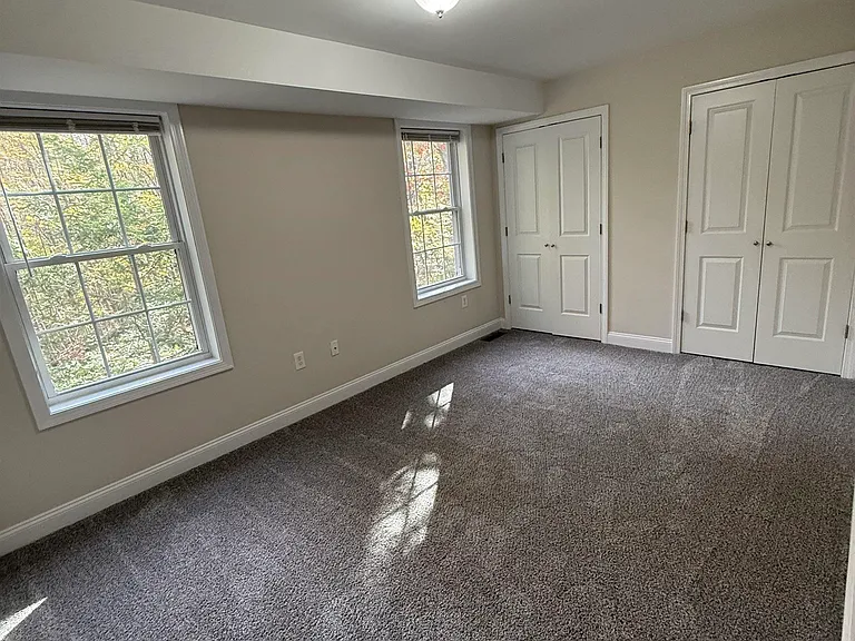23 Clancy Dr — Photo 12