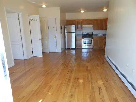 Rented by Urban Realty NYC | media 59