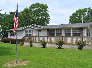 104 E Barnett St, Dixon, MO 65459