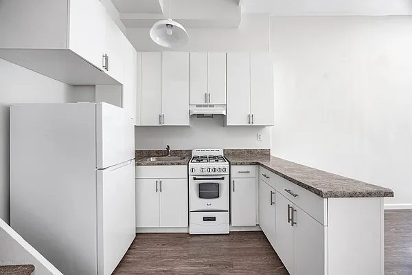 Kitchen, photo 1