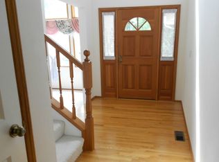 2550 Shanda Ln NE, Poulsbo, WA 98370