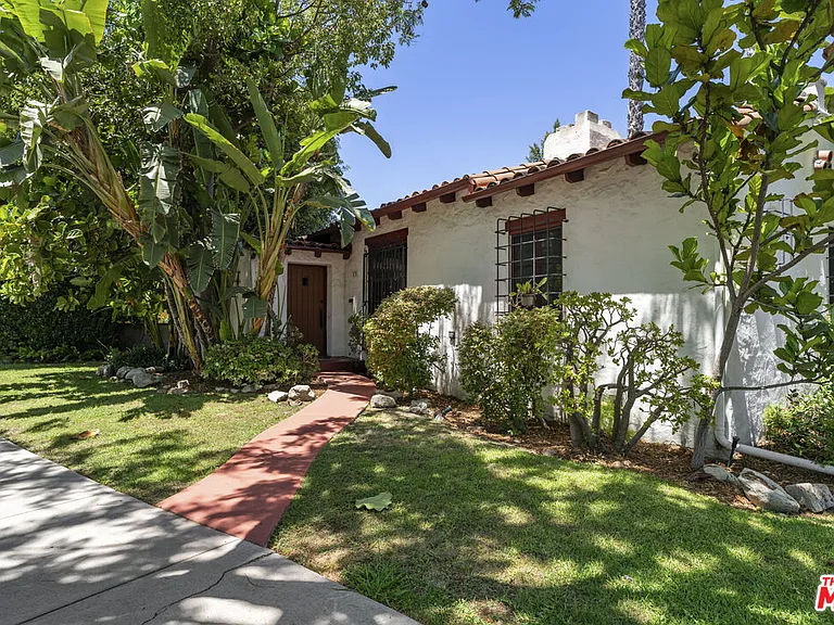 3731 Griffith View Dr — Photo 1
