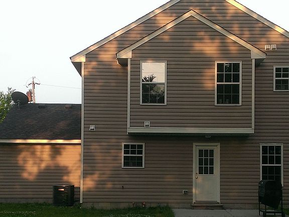 3rd image of 1522 Arkansas Ave
