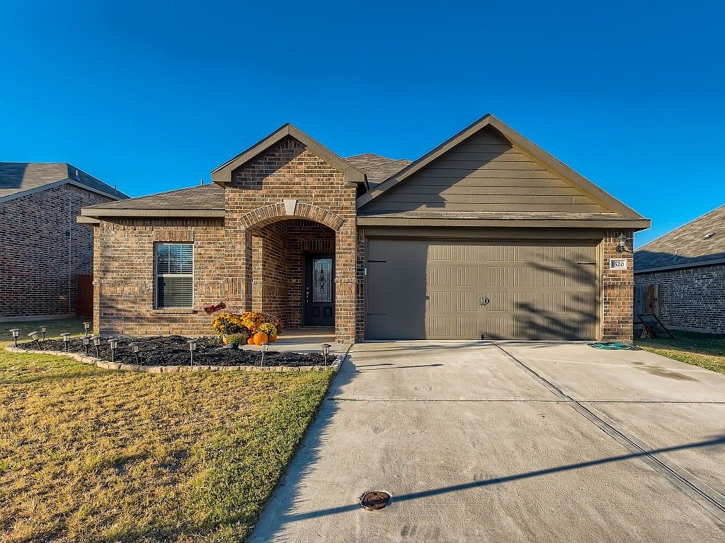 1520 Conley Ln, Crowley, TX 76036 | Zillow