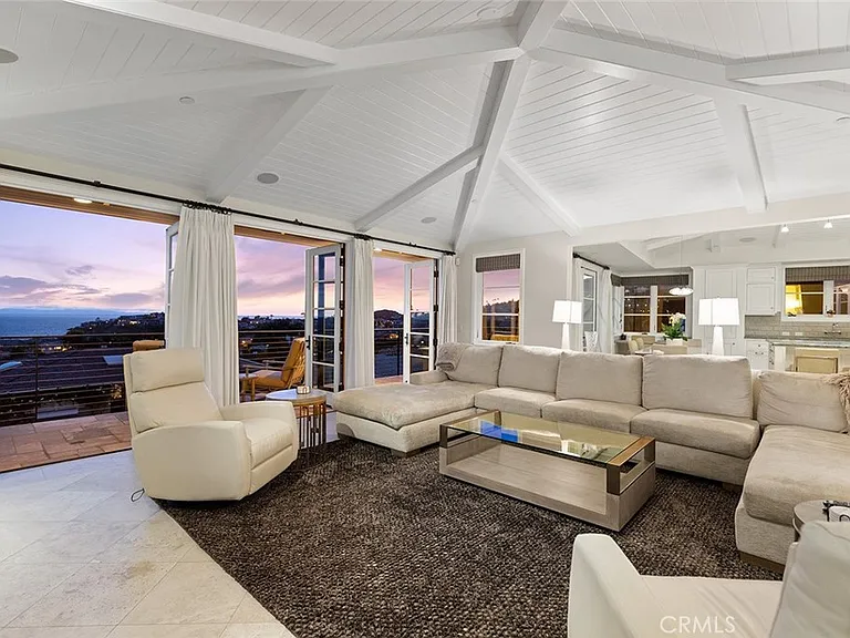 322 Emerald Bay — Photo 40