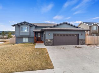 2508 Meadows Dr, Sturgis, SD 57785