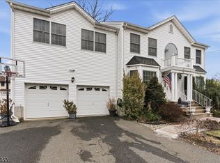 26 Eldora Rd, Parsippany, NJ