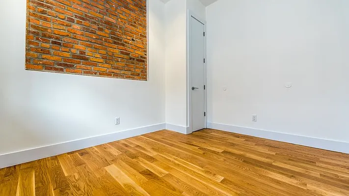 Rented by Nooklyn NYC LLC | media 41