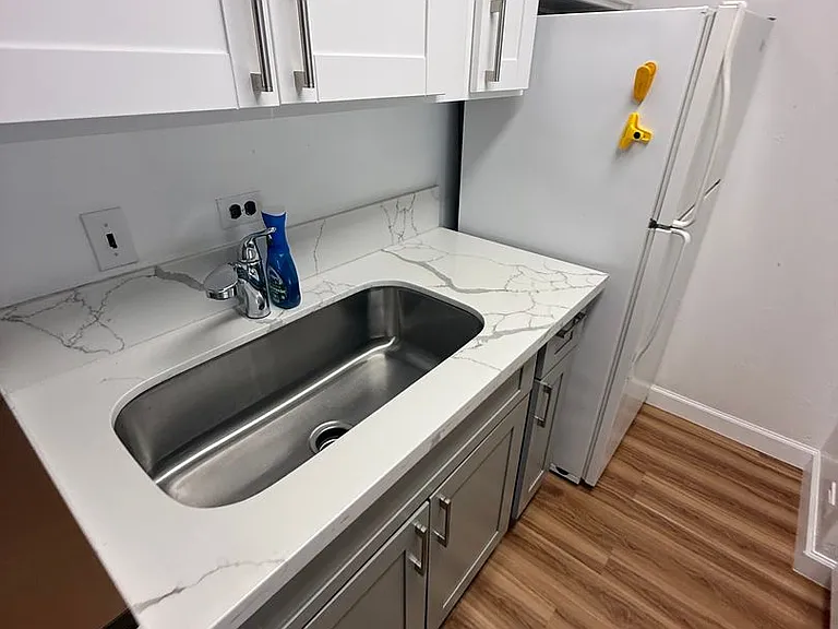 1535 Pensacola St #212 — Photo 5