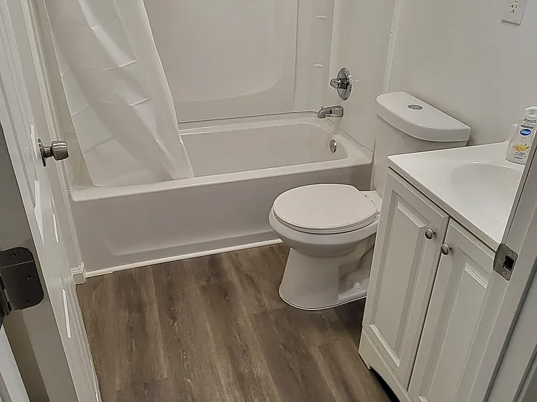 210 E Texar Dr — Photo 10