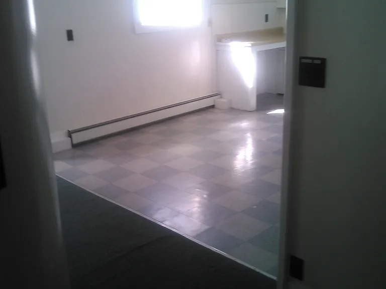 119 Pleasant St #4 — Photo 4