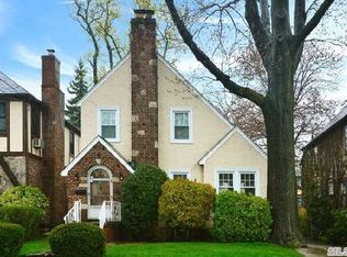2727 164th St, Flushing, NY 11358