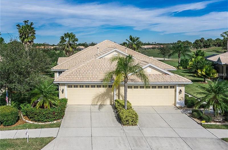 1st image of 4483 Whispering Oaks Dr