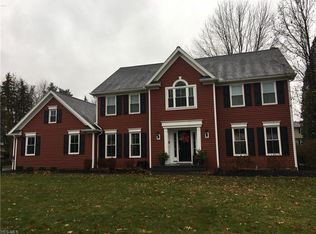 178 Brentwood Dr, Hudson, OH 44236