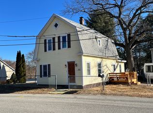 55 Grant St, Dracut, MA 01826