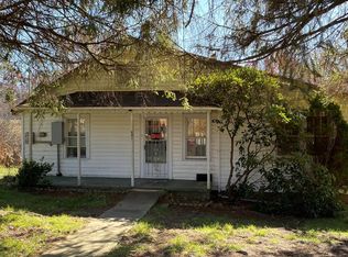 401 Glade St, Shady Spring, WV 25918