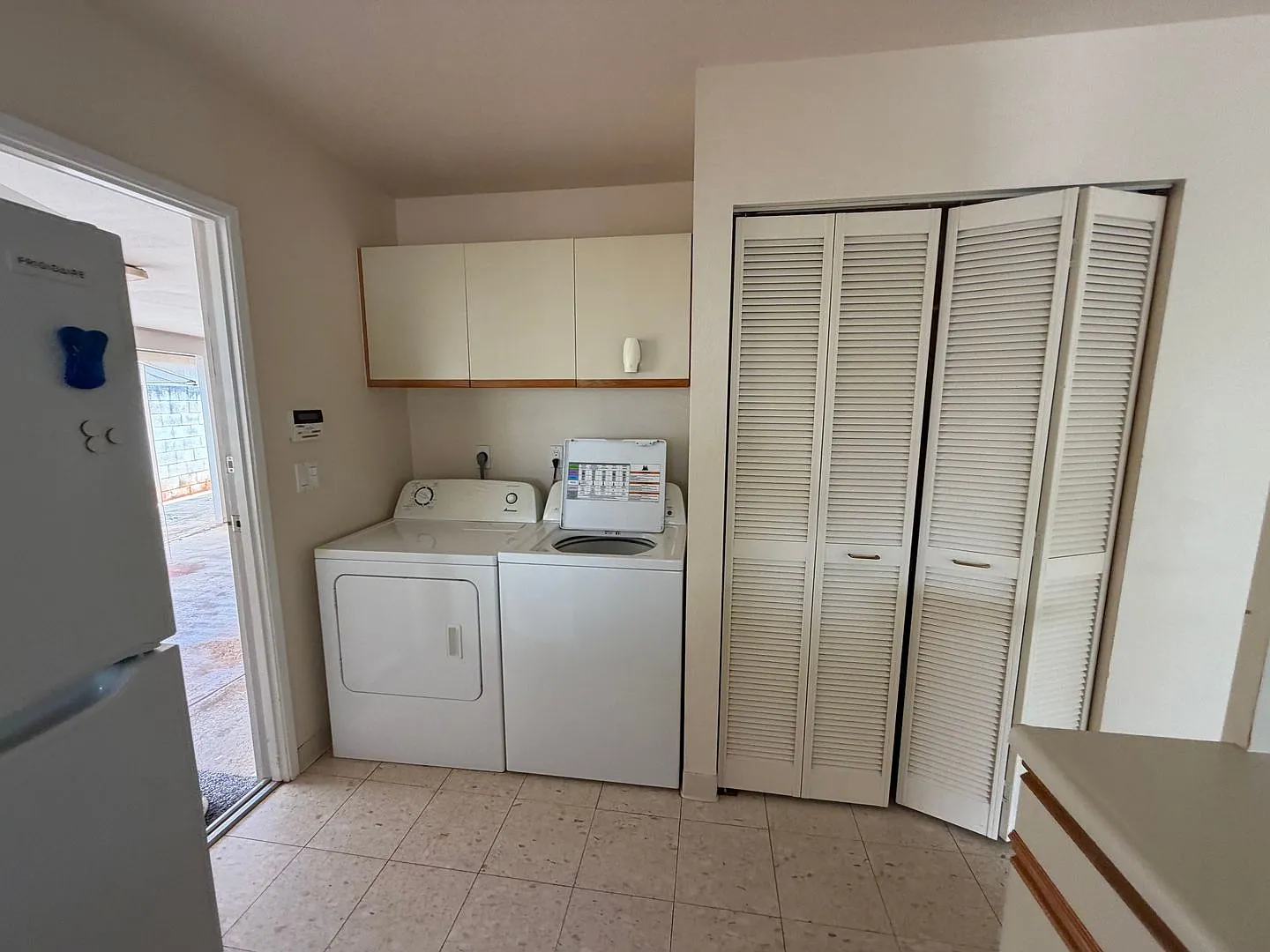 92-467 Awiki St. 3 Bedroom single family home in Mililani — Photo 2
