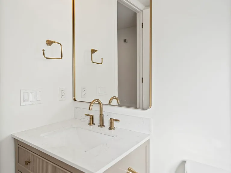 270 26th Ave #9 — Photo 21