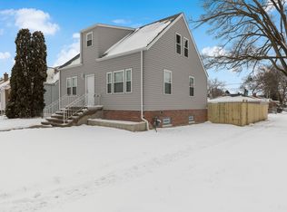 102 E 140th Ct, Riverdale, IL