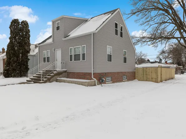 102 E 140th Ct, Riverdale, IL 60827