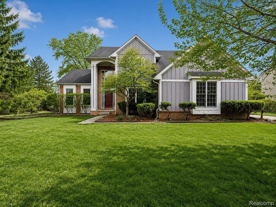 1st image of 7359 Water Oaks