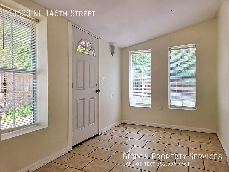 13628 NE 146th St — Photo 4