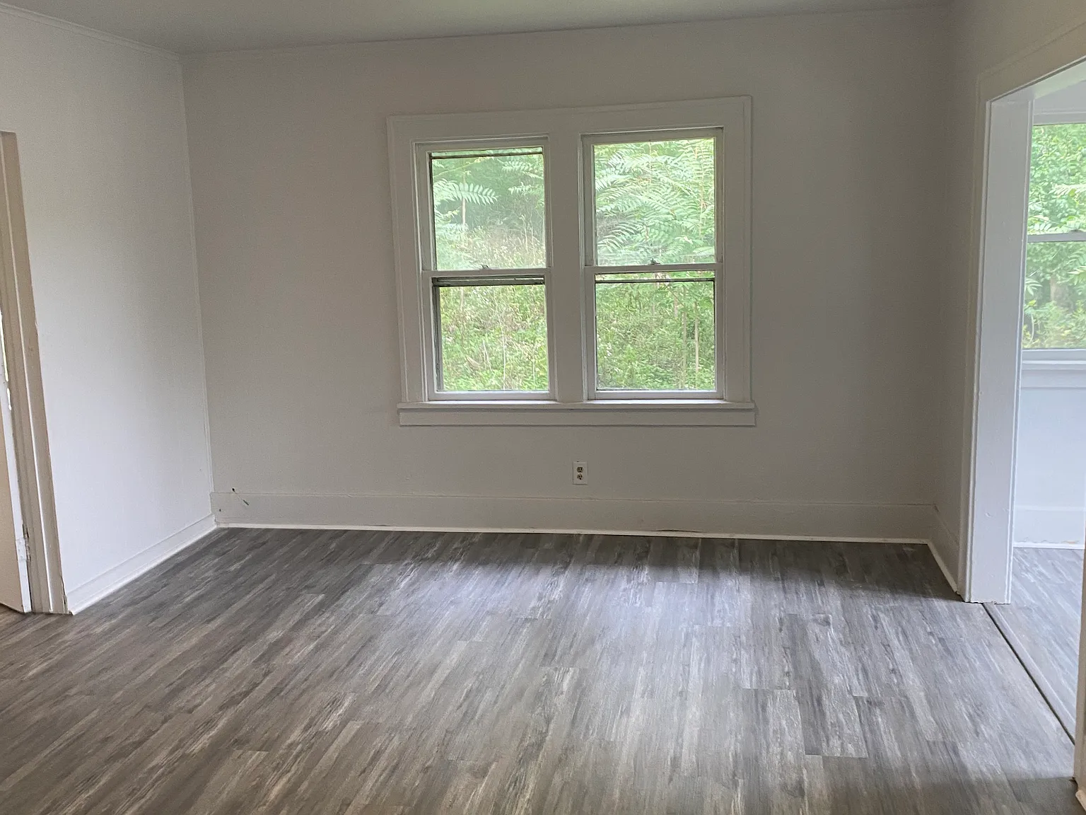 2 bed, 850 sqft, $1,100 — Photo 4