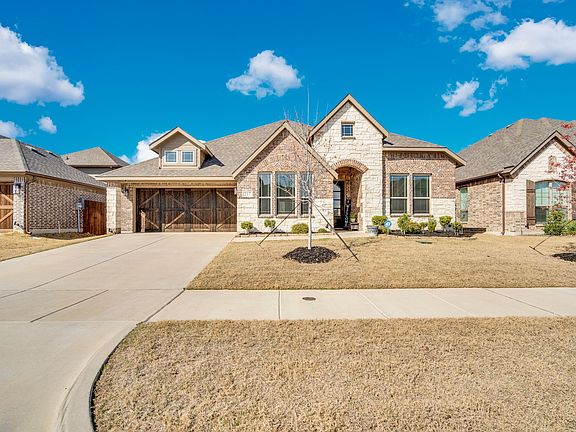 2nd image of 217 Resting Place Rd