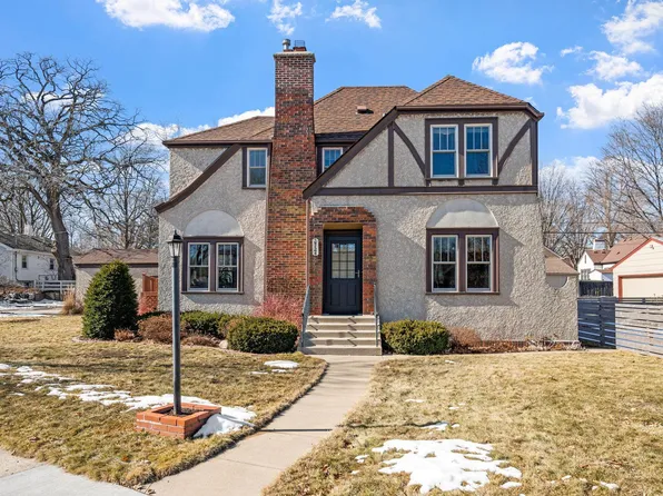 2724 Brighton Ave NE, Minneapolis, MN 55418